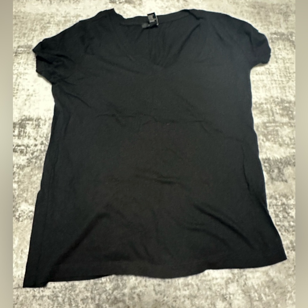 Forever 21 Tshirt & 3/4 Sleeve top